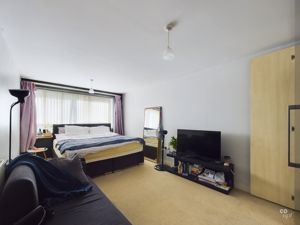 Bedroom- click for photo gallery